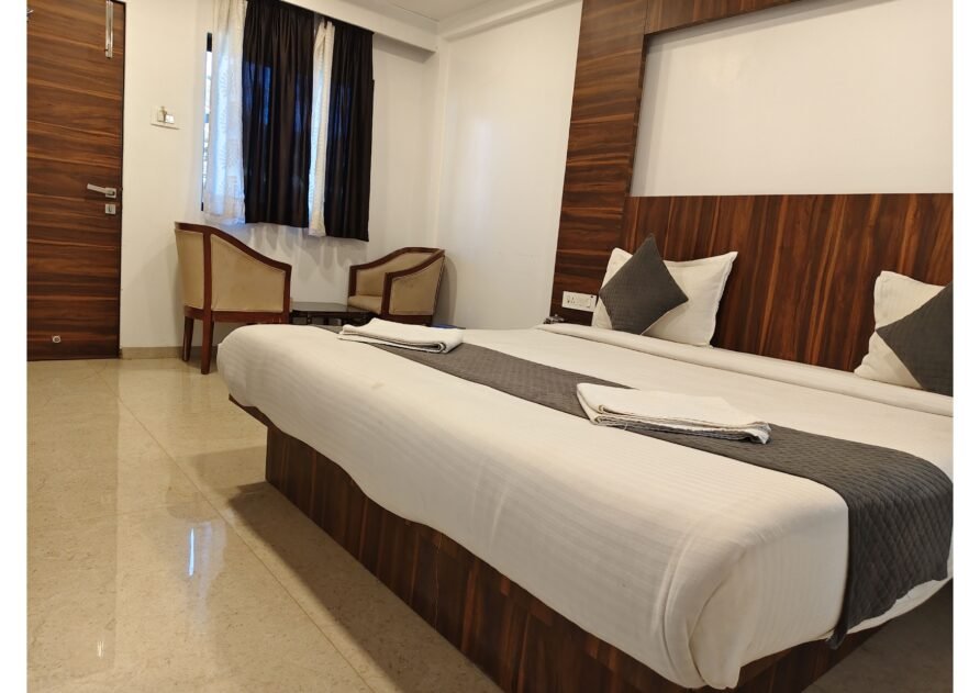 Executive Bathtub Room