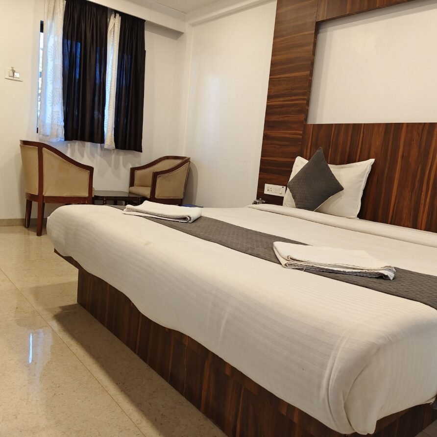 Executive Bathtub Room